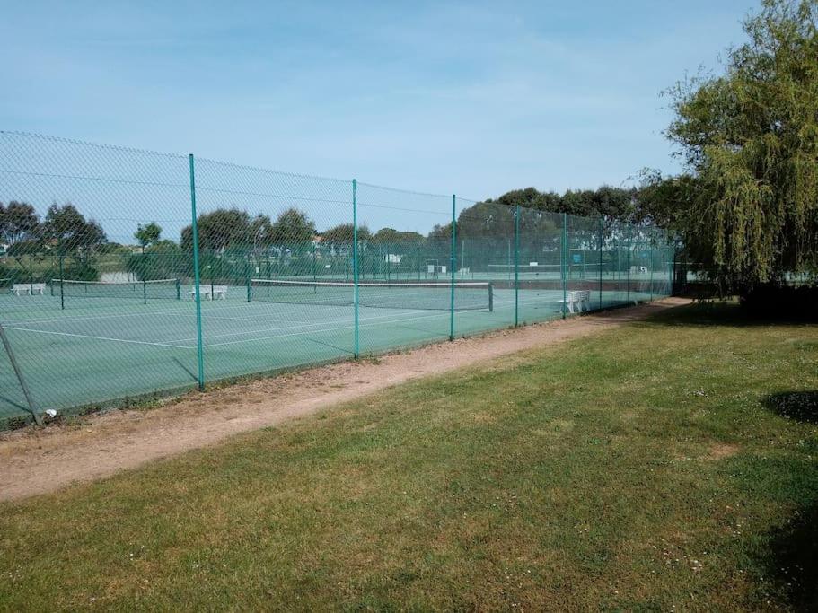Charmant T2 Au Coeur Du Golf De Port Bourgenay Talmont-Saint-Hilaire Exterior foto